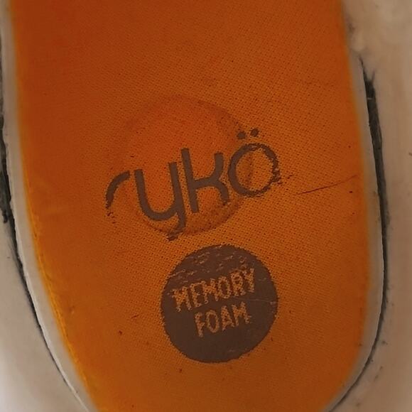 RYKA EVEREST GORE ANKLE BOOTS TAN LADIES SIZE 11/M IN VGUC SHEARLING FUR SLIP-ON - Picture 3 of 16